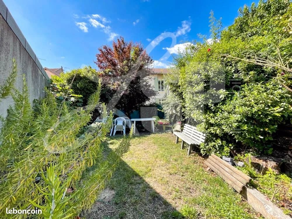 Immeuble 353 m² - Photo 1