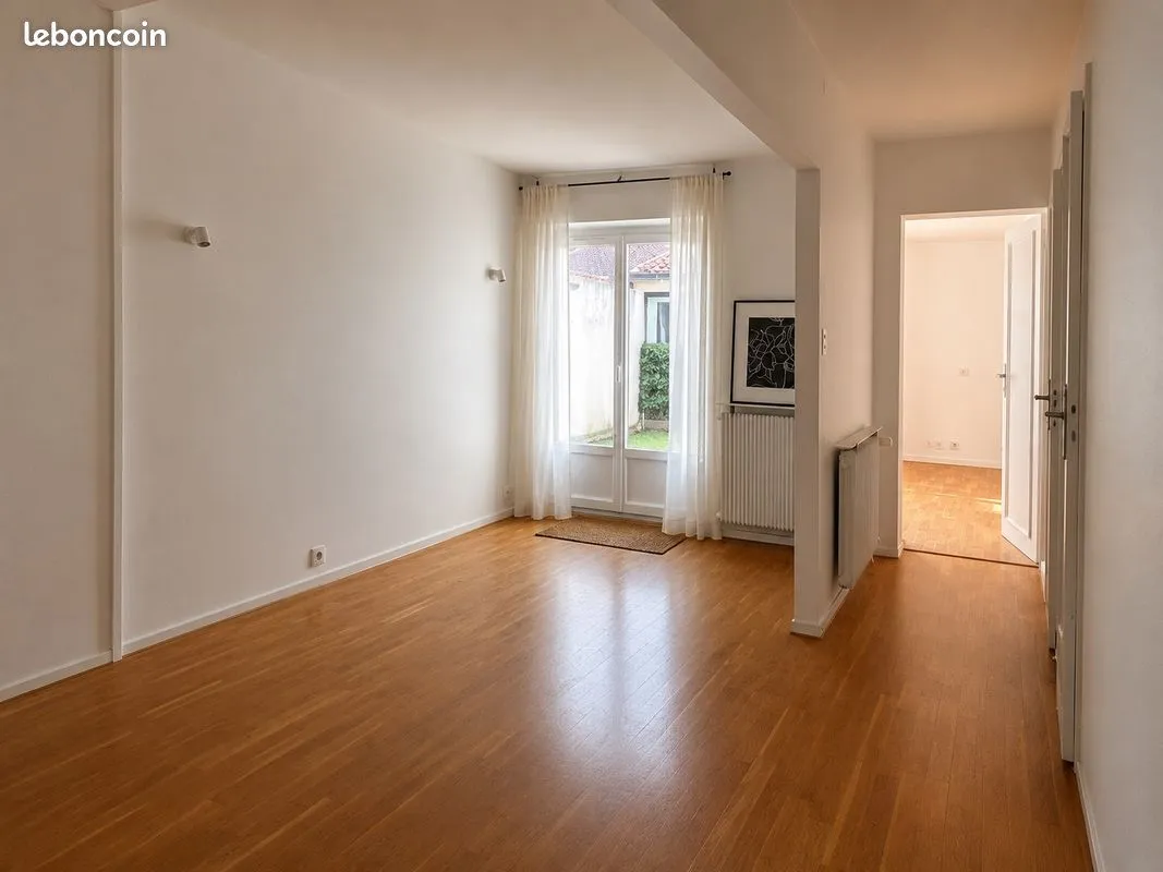 Immeuble 9 pièces 200 m² - Photo 1