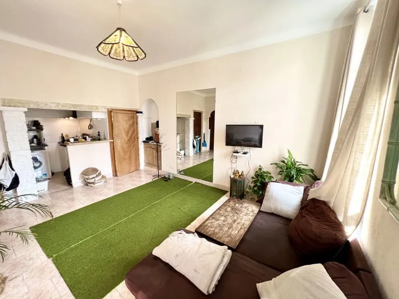 CANNES PLEIN CENTRE BANANE PLATEAUX DE 160 m2 TERRASSES PROC - Photo 1