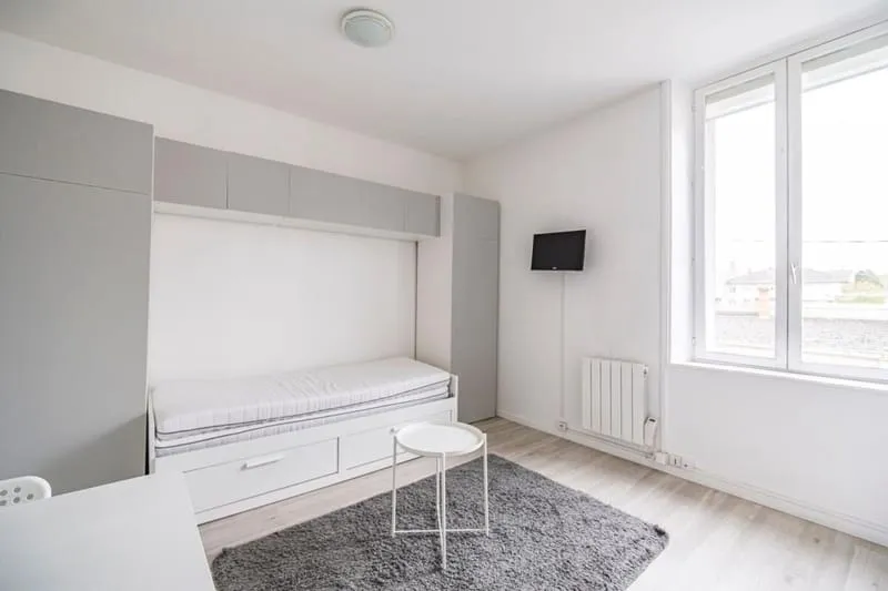 Immeuble Reims 5 appartements - Photo 1