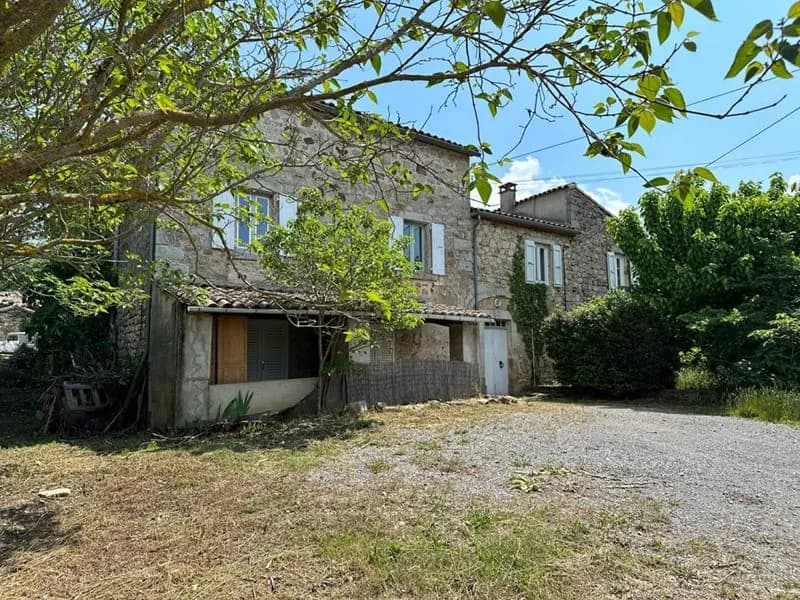 Tènement immobilier composé de 3 logements - Photo 1