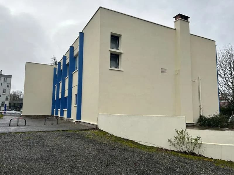 Pau Tourasse emplacement premium pour ces bureaux divisibles ... - Photo 1