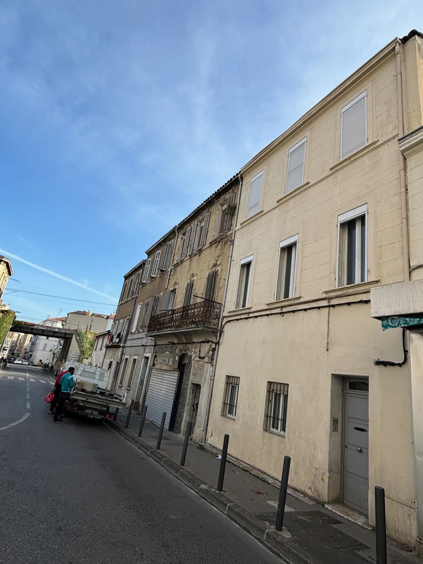 IMMEUBLE parfait état BEL DE MAI entièrement réhabilité 7% 1 - Photo 1