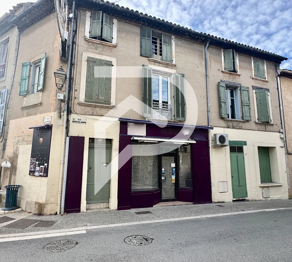 Villelaure - Immeuble de rapport - 2 logements - 1 local com... - Photo 1