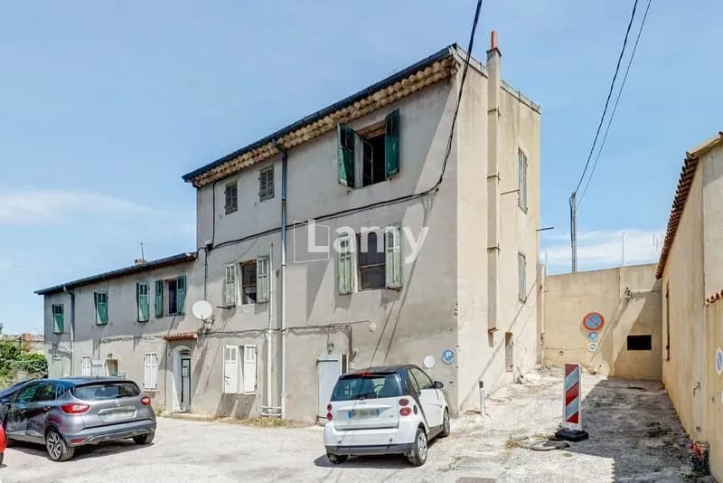 Immeuble de rapport - Photo 1