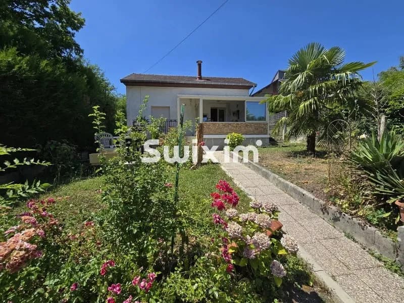 Ensemble immobilier - Photo 1
