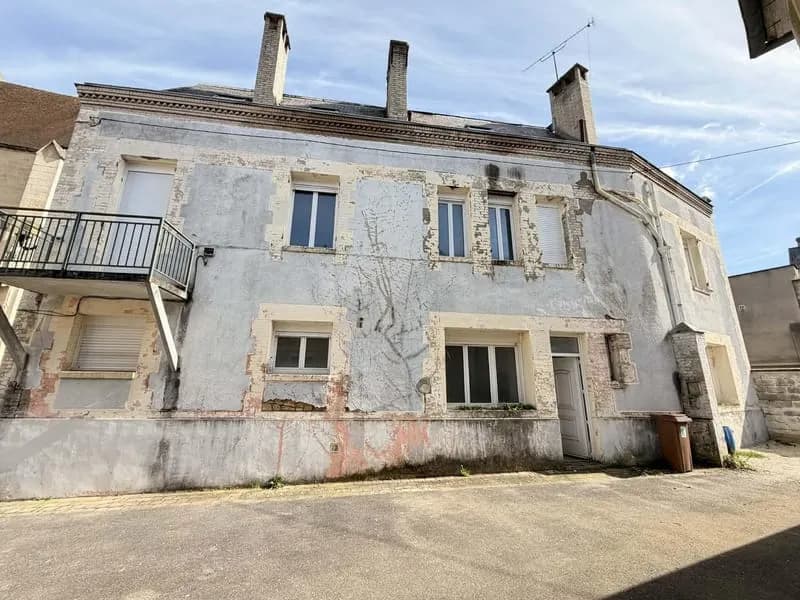 Immeuble - 261m² - Bruyères-et-Montbérault - Photo 1