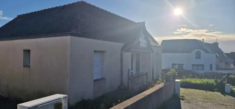 A vendre-immeuble-plain-pied-4 pièces-jardin - Photo 1