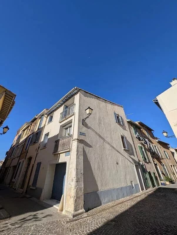 Immeuble de rapport 10 pièces 171 m² - Photo 1