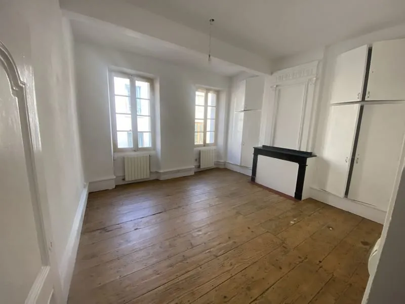 Immeuble - Photo 1