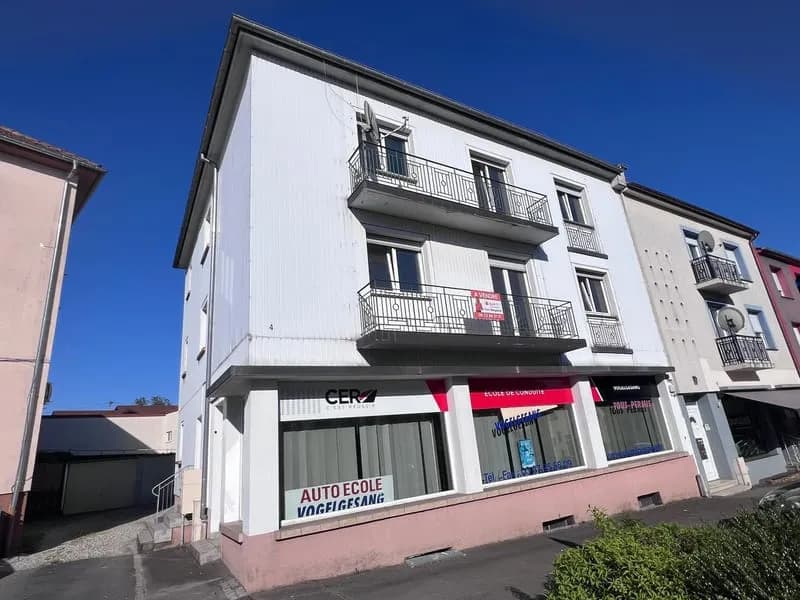 Immeuble - 381m² - Puttelange-aux-Lacs - Photo 1