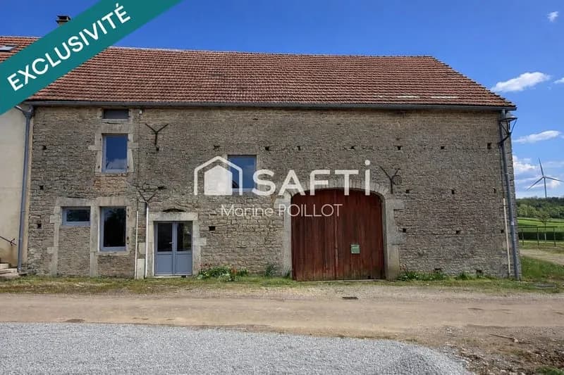 Ensemble à rénover avec jardin et dépendances - Photo 1
