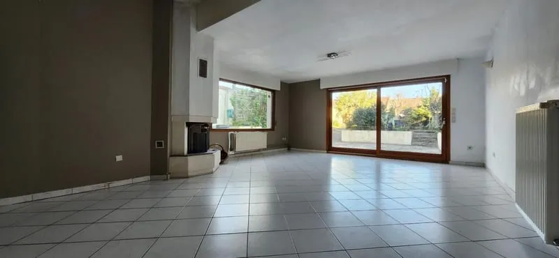 Ensemble immobilier avec 2 maisons et hangar d'environ 45 m²- Fort potentiel à Billy-Montigny - Photo 1
