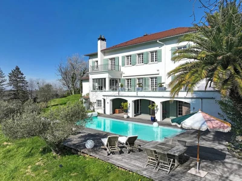 Ensemble immobilier exceptionnel - Photo 1