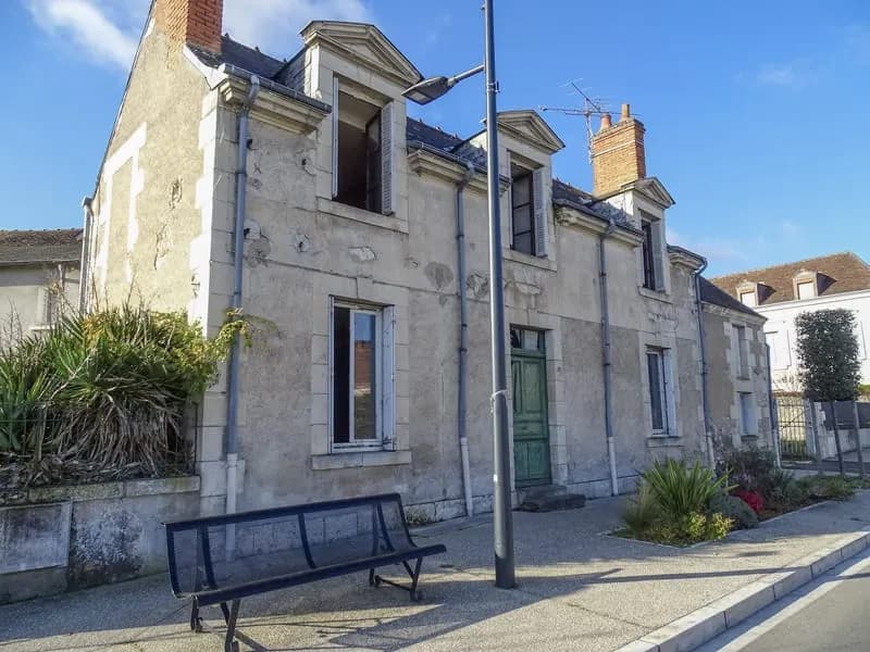 Ensemble immobilier à rénover - Photo 1