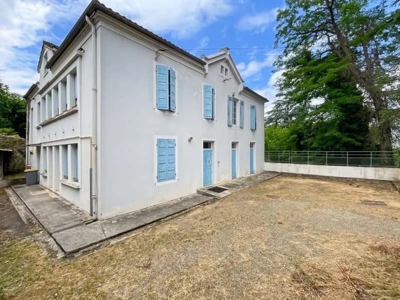 Immeuble de 386m2 - Photo 1
