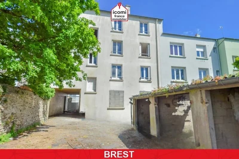 FINISTERE - Brest (29200) - A VENDRE - IMMEUBLE EN MONOPROPRIETE AVEC LOT DE 10 GARAGES - DALLE BETON - 385M² - A RENOVER TOTALEMENT - Photo 1
