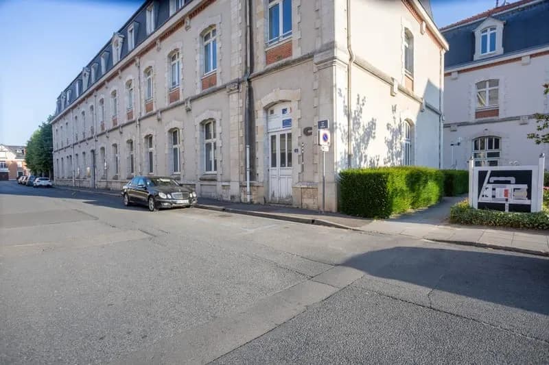 Ensemble immobilier - 414 m² - Orléans (45) - Photo 1