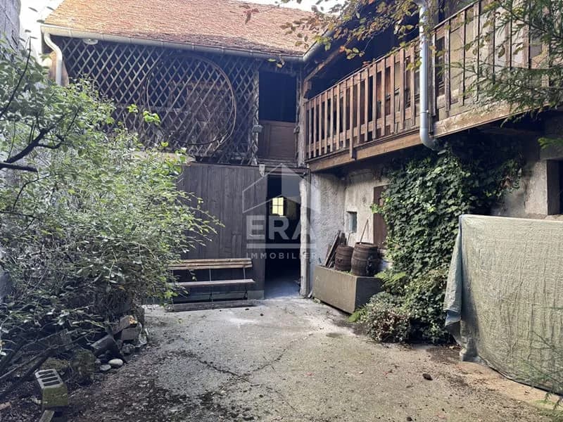 ENSEMBLE IMMOBILIER À RÉNOVER - 4 T3 + GRENIER AMÉNAGEABLE - FORT POTENTIEL - Photo 1