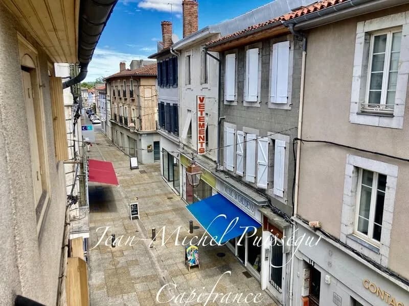 Immeuble 5 Appartements et Commerce à Vendre SAINT GAUDENS (31) - Photo 1