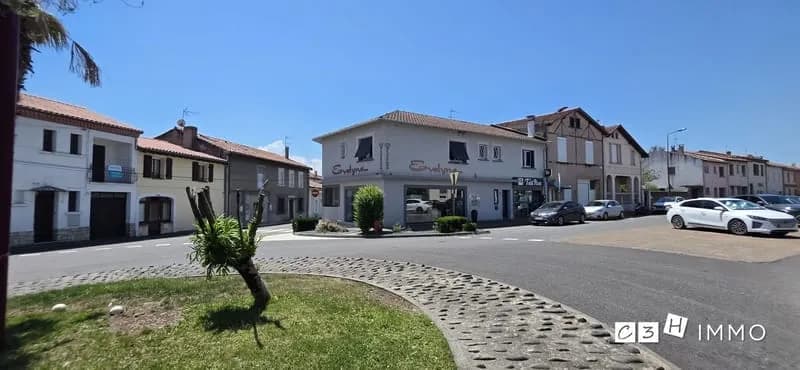Immeuble à vendre Cazères - Photo 1