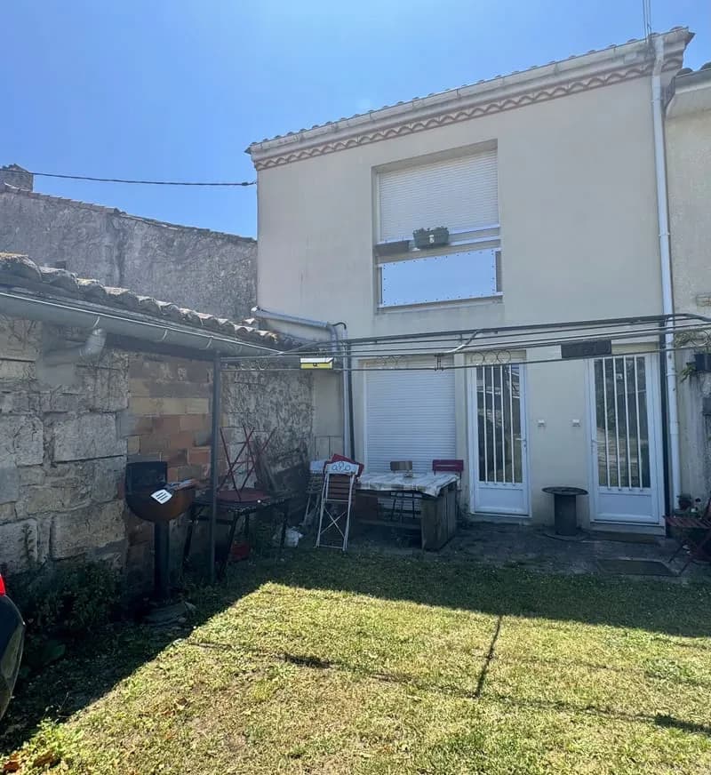 CUSSAC Le VIEUX Immeuble comprenant deux appartements type 2 - Photo 1