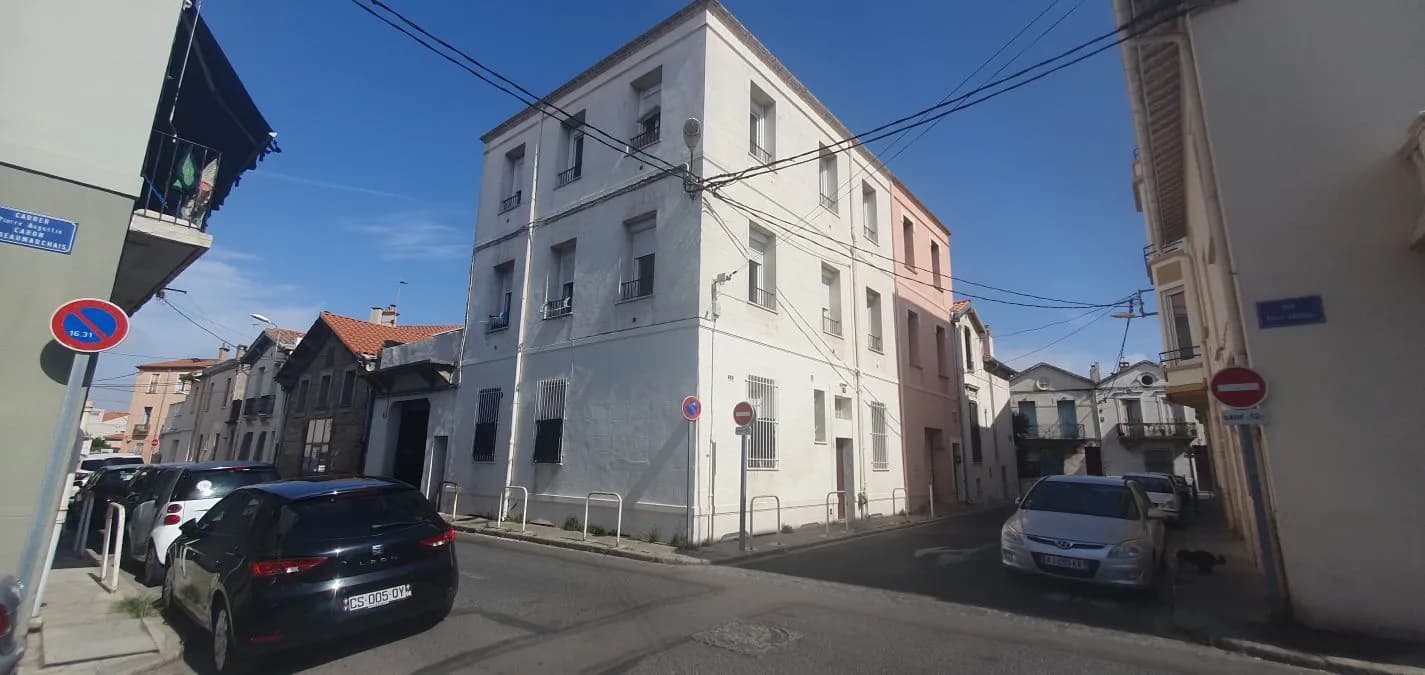 Immeuble ventes d un immeuble5 appartements - Photo 1