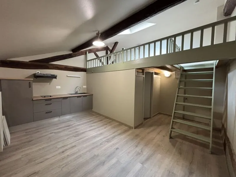 Immeuble - Photo 1