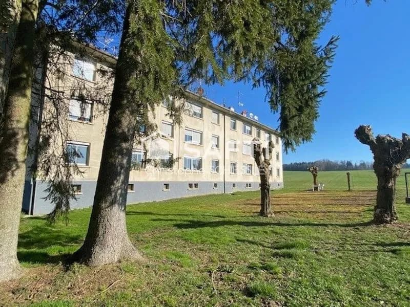 Immeuble de 6 appartements T4 et T3 , caves et garages - Photo 1