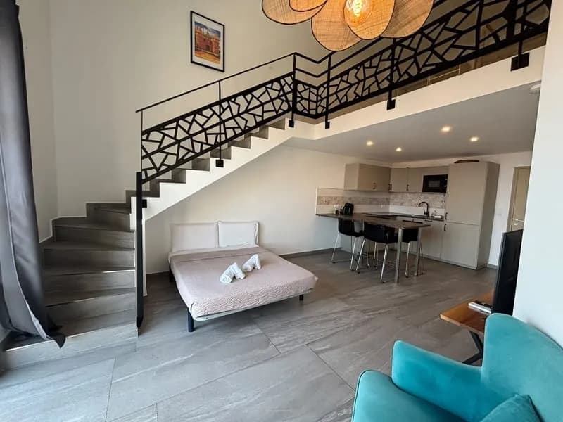 menton, immeuble de 4 duplex, 100%design, 100% location b&b, - Photo 1