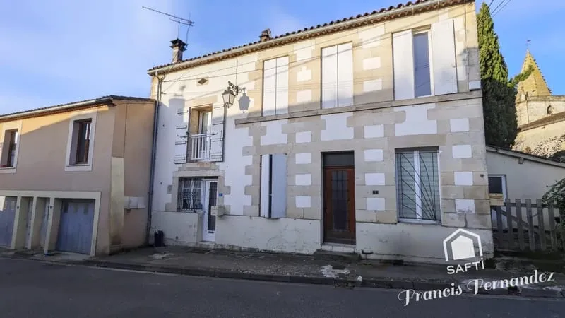 Investisseurs, saisissez une opportunité unique en plein centre de Listrac - Photo 1