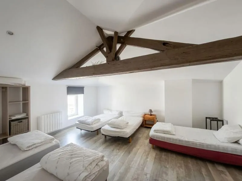 Opportunité investisseur : Immeuble de rapport - 2 000 €/mois de revenus (Puy du Fou) - Photo 1
