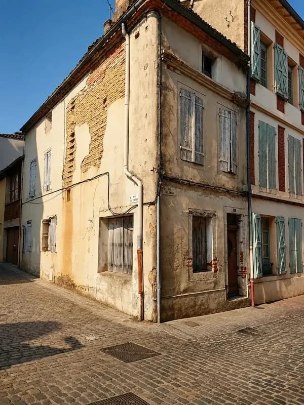 Projet investisseur : immeuble 64M²de ville à haut potentiel - Photo 1