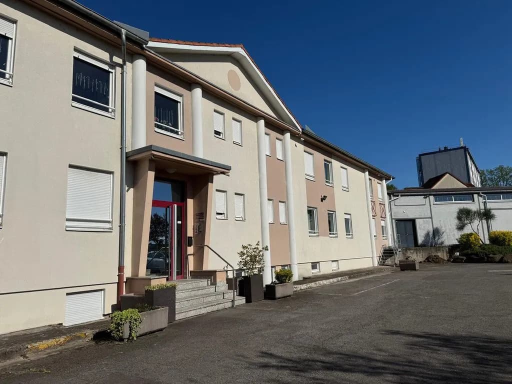 Immeuble de rapport 1432 m² - Photo 1