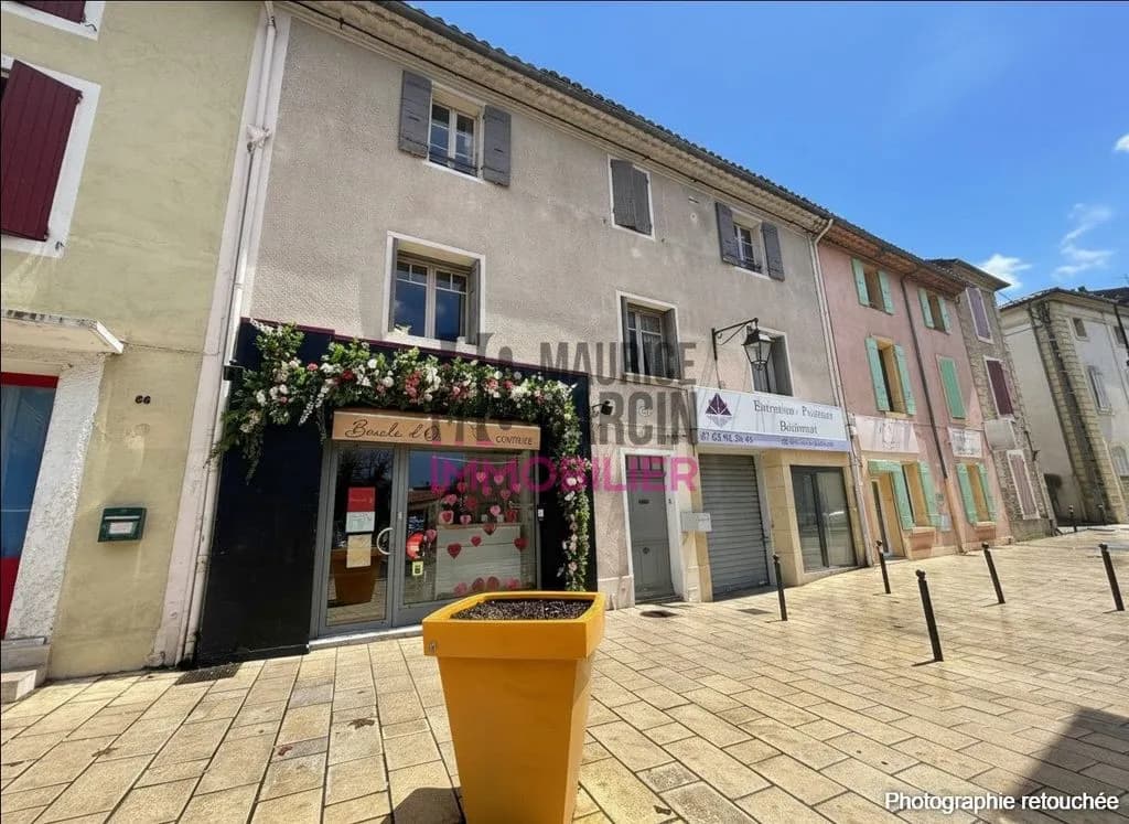 Immeuble de rapport 200 m² - Photo 1