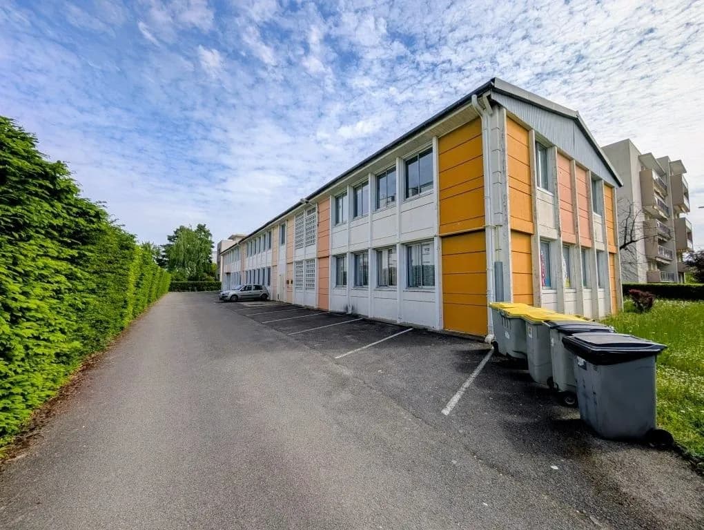 Immeuble de rapport 933 m² - Photo 1