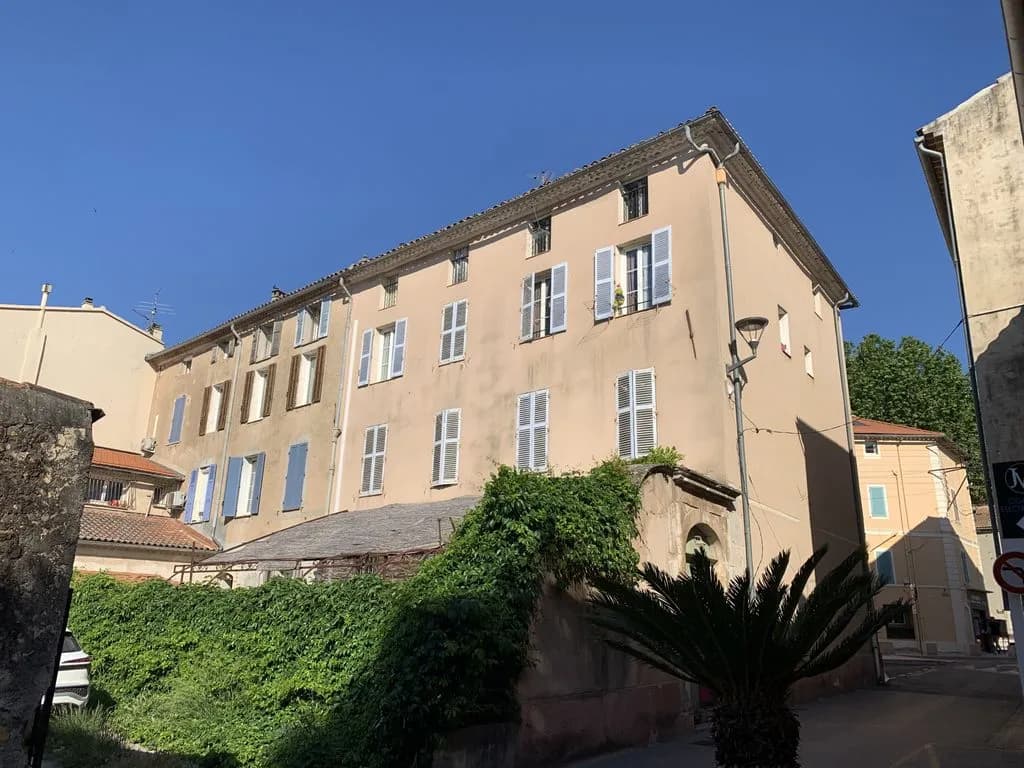 Immeuble de rapport 355 m² - Photo 1