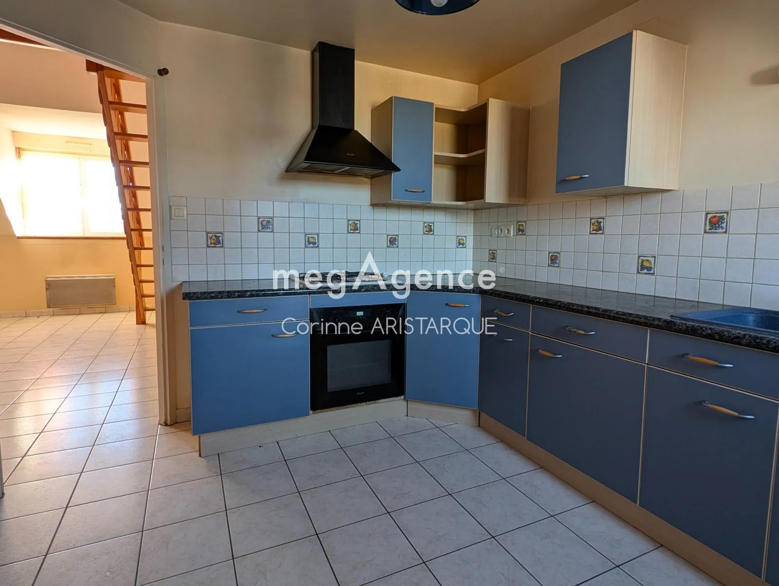 Bel immeuble avec 3 appartements et joli jardin - Photo 1