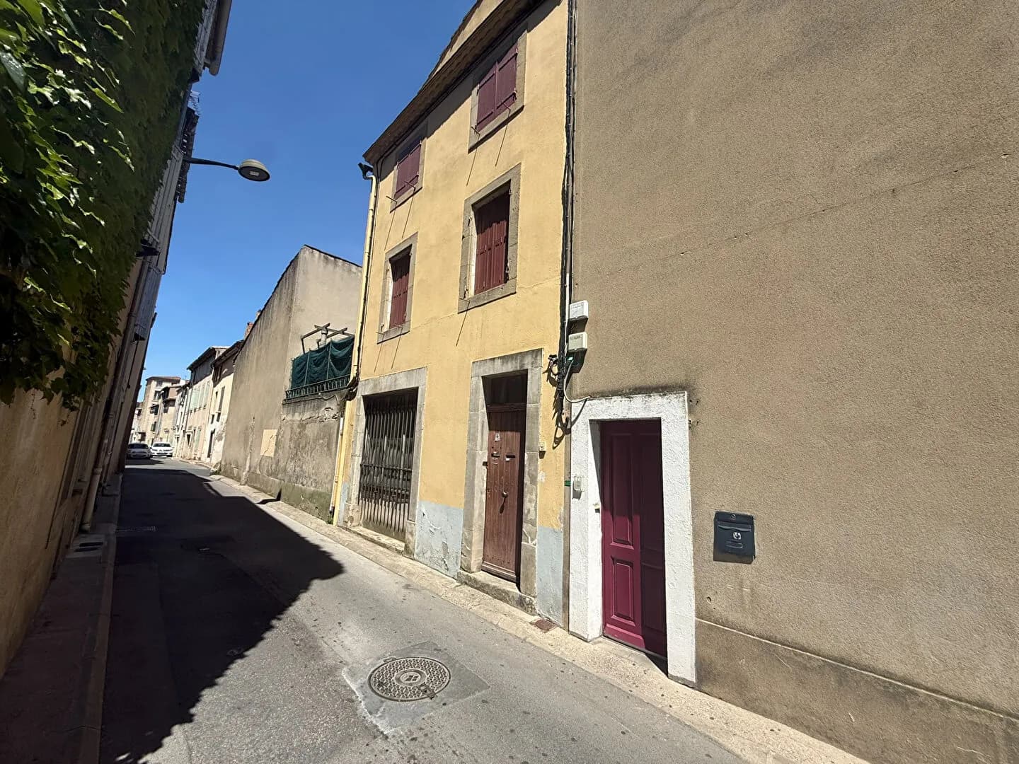 Immeuble de rapport en monopropriété avec studio et T3 duplex loués au coeur de Carcassonne pour un investissement immobilier sécurisé - Photo 1