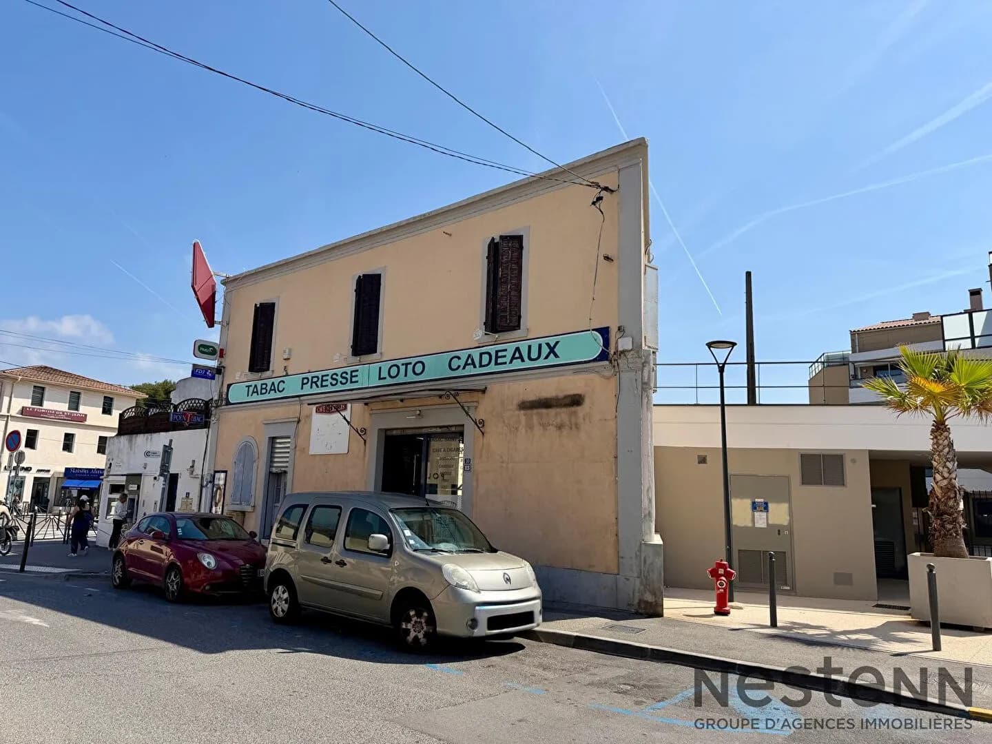 À vendre Commerce et logement La Ciotat Quartier Saint-Jean Idéal Investisseur - Photo 1