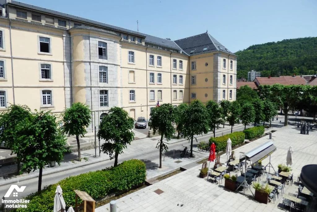 Immeuble de rapport 136 m² - Photo 1