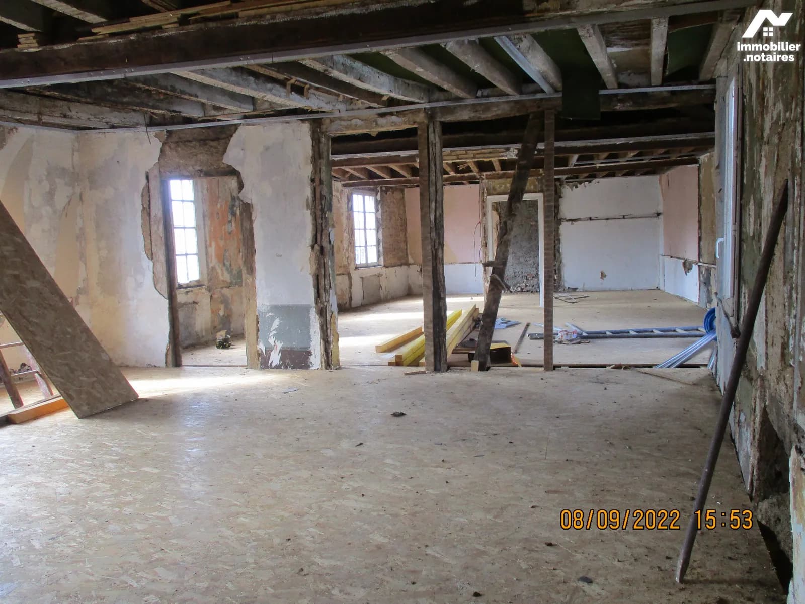 Immeuble 160 m² - Photo 1