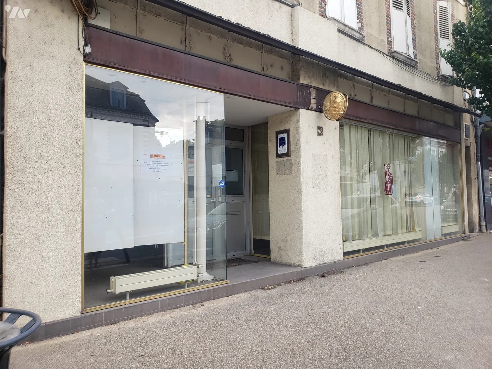 Immeuble 193 m² - Photo 1