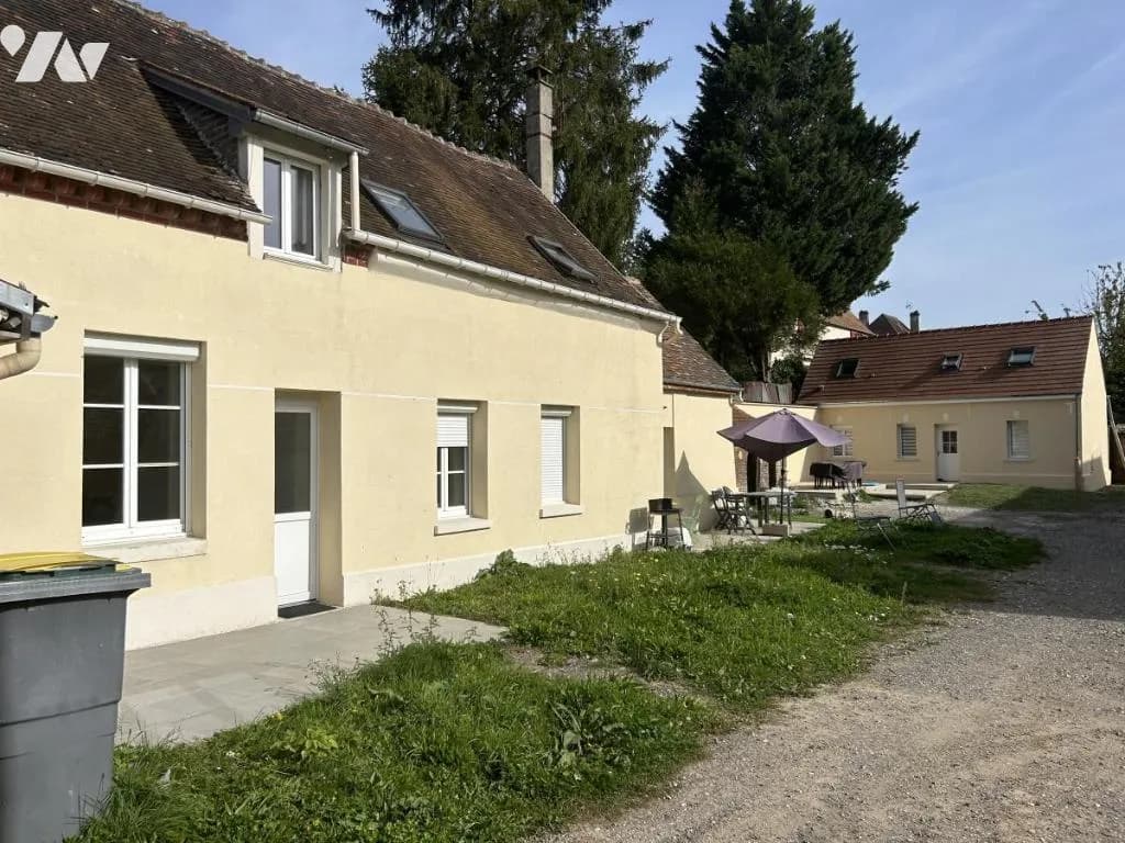 Immeuble 168 m² - Photo 1