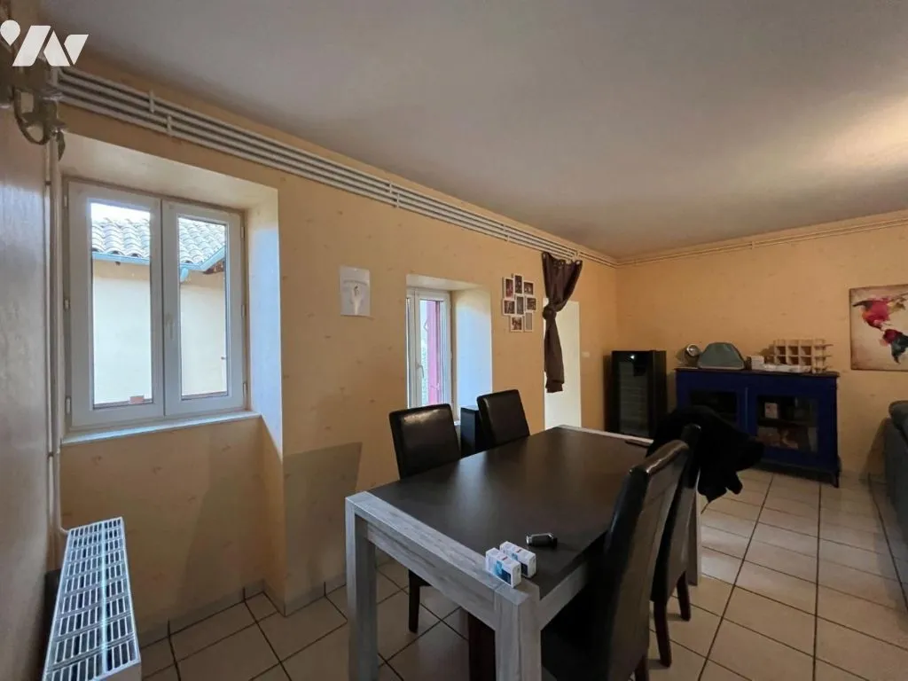 Immeuble 169 m² - Photo 1