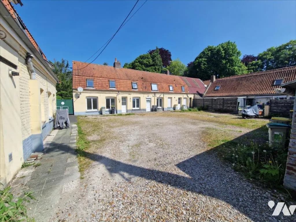 Immeuble 50 m² - Photo 1