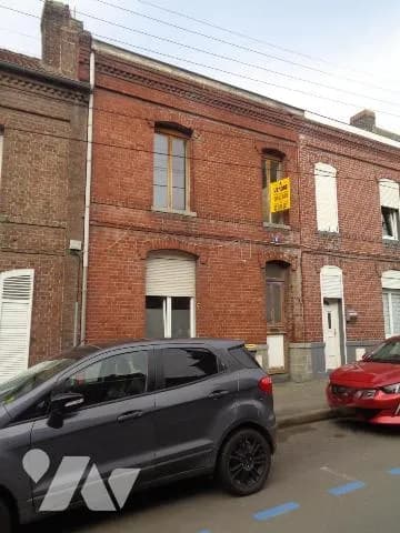 Immeuble 76 m² - Photo 1