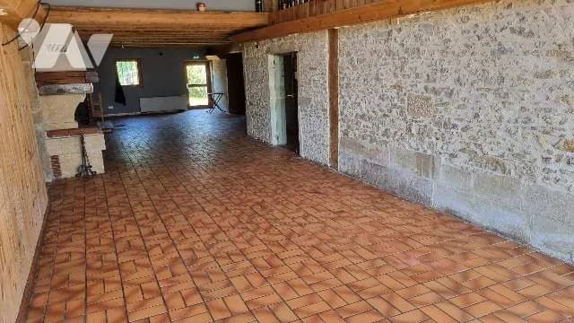 Immeuble 120 m² - Photo 1