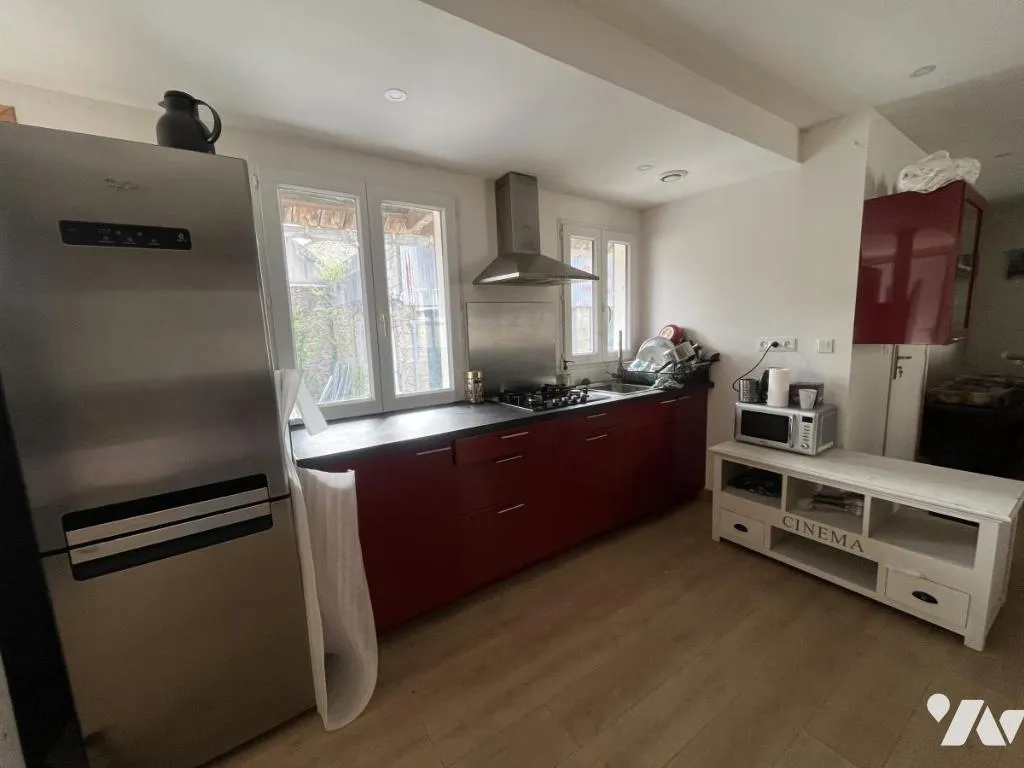 Immeuble 200 m² - Photo 1