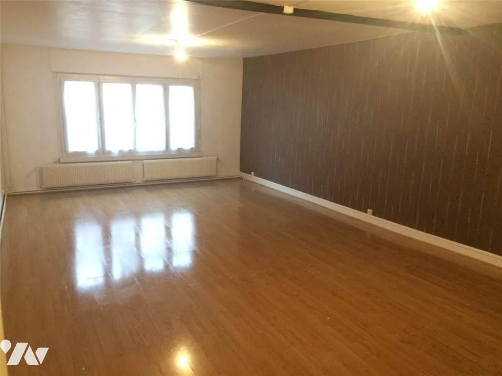 Immeuble 159 m² - Photo 1